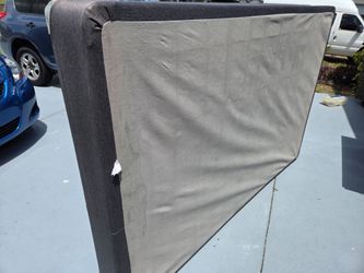 FULL SIZE BOX SPRING IN OUTSTANDING CONDITION
