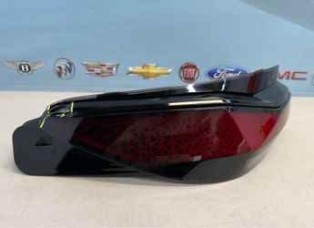 2023-2026 BMW 7 SERIES G70, 740i LEFT OUTER TAIL LIGHT
