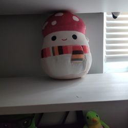 Squishmllow Mushroom Plush 
