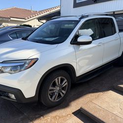 2019 Honda Ridgeline Sport Pickup 4D 5FT