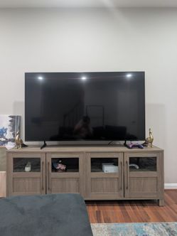 65inch Samsung (2024) 4K TV