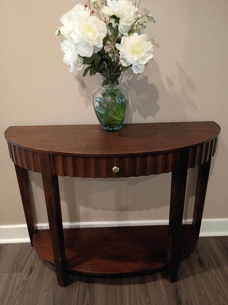 Sofa or Foyer Table Console 