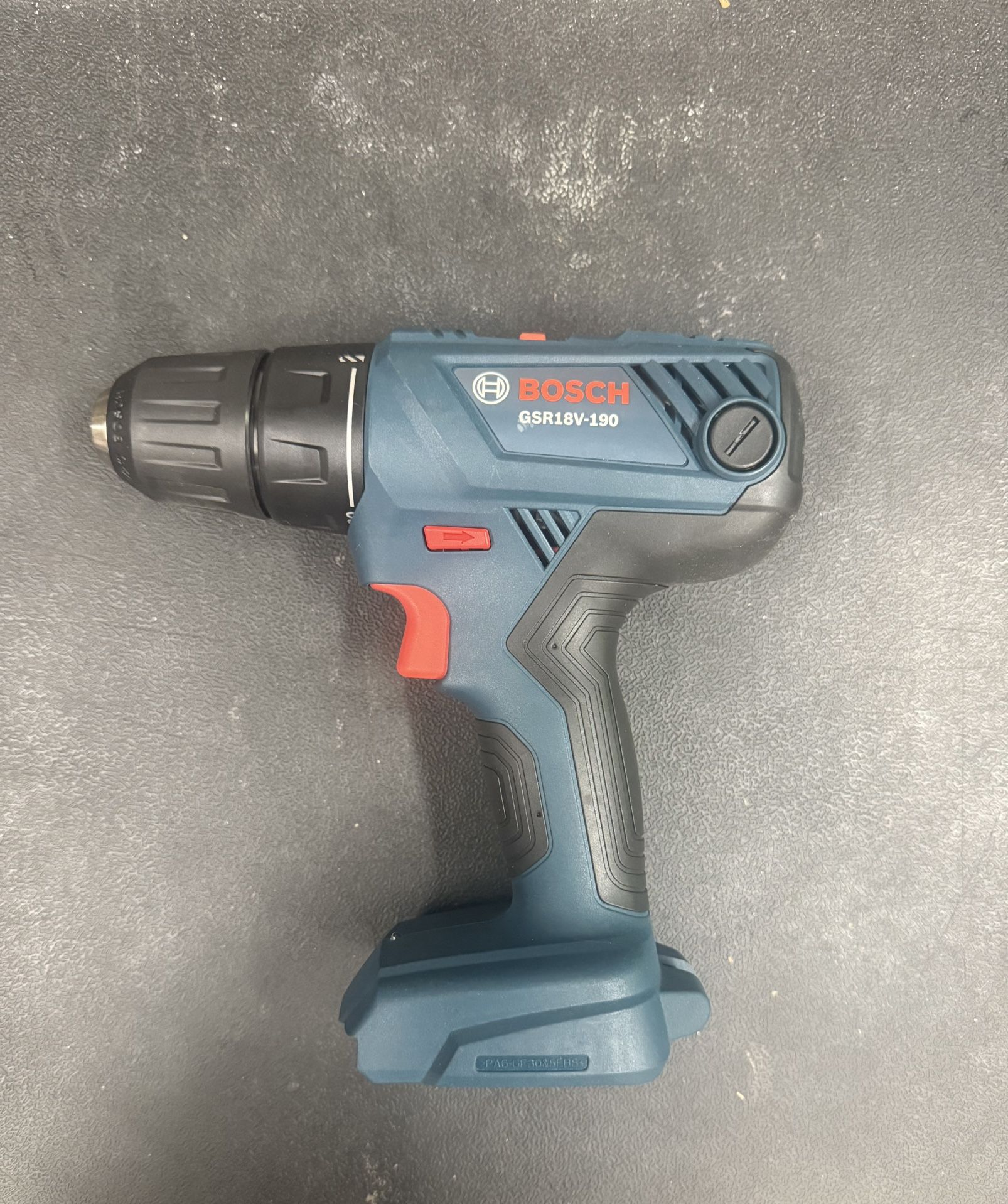 New Bosch GSR18V-190 cordless Drill/Driver