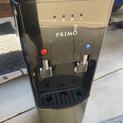 Primo automatic, water, cooler and dispenser. Hot and cold. 5 gallon like brand new!