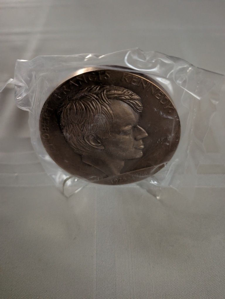 Robert Francis Kennedy Commemorative Coin