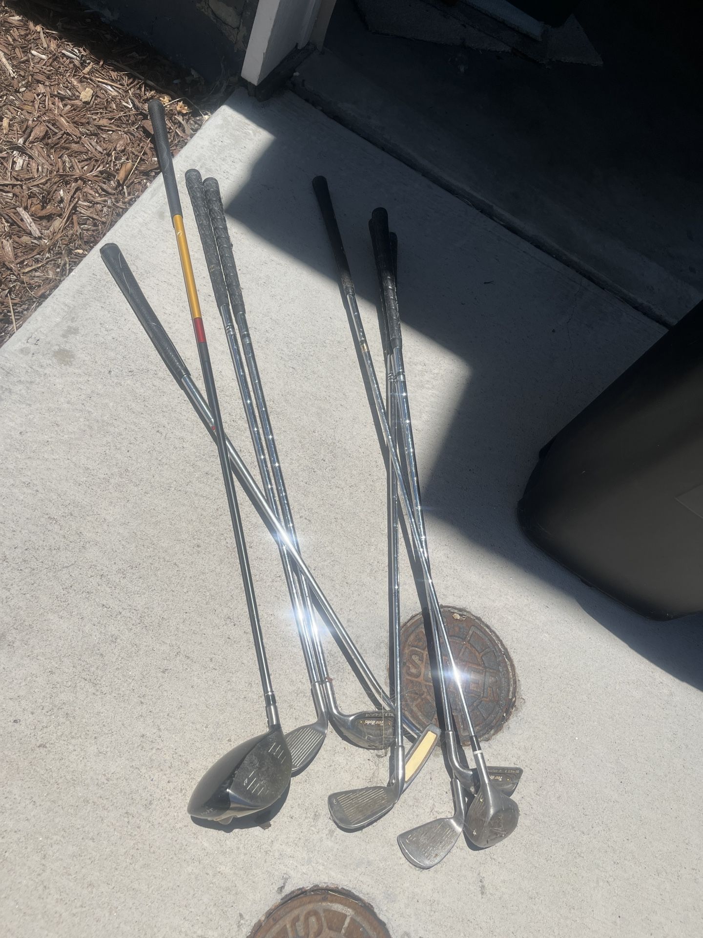 FREE: Gold Clubs, Tennis Balls, Kitchen Trash Cans