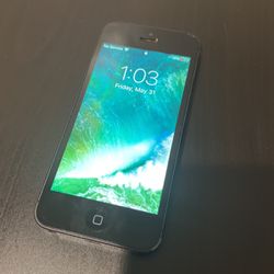 iPhone 5 - 16GB - Used, Great Condition. 