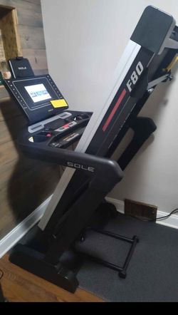 SOLE F80 TREADMILL 2023-24 MODEL ( LIKE NEW & DELIVERY AVAILABLE TODAY)