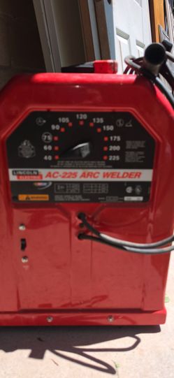 Lincoln Electric AC-225 Arc Welder