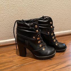 Black Boots