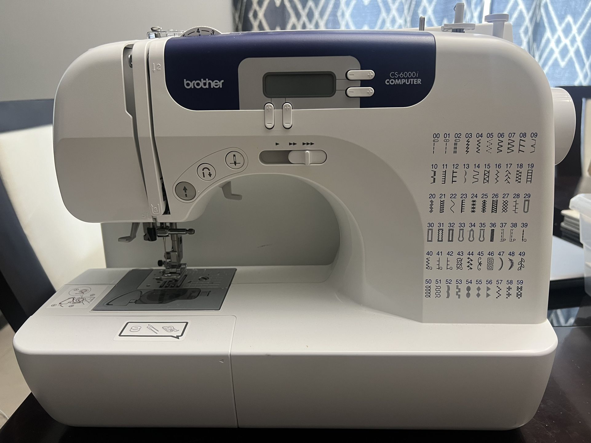 Brother CS6000i Sewing Machine 