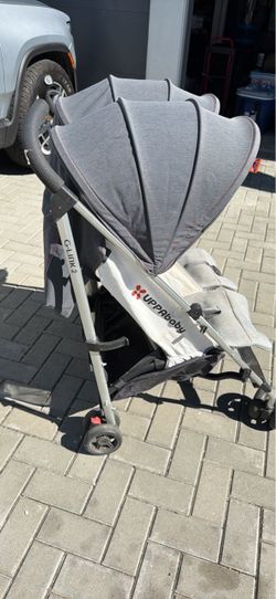 Uppababy g-link 2 foldable double stroller