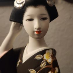 Japanese Hakata Doll "Winter Song Maiden" Signed 14" Tall