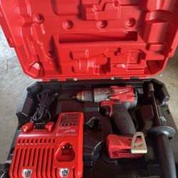 Milwaukee M18 Hammer Drill 