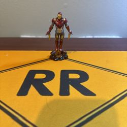 Marvel Disney Spider-Man Homecoming Iron Man Rocket Action Figure Loose 4.5"