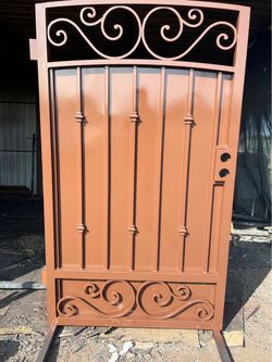Powdercoat ornamental Gate