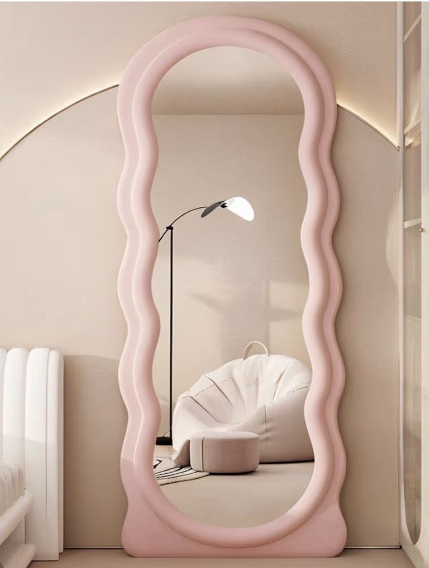Wavy Mirror (2) NEW Pink