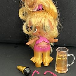LOL SURPRISE HAIR HAIR HAIR SOPRANO DOLL WITH GLASS, MICROPHONE & SUNGLASSES