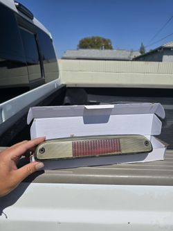 Ford F250 3rd Brake Light