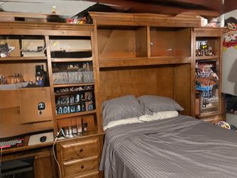 Cama con mueble
