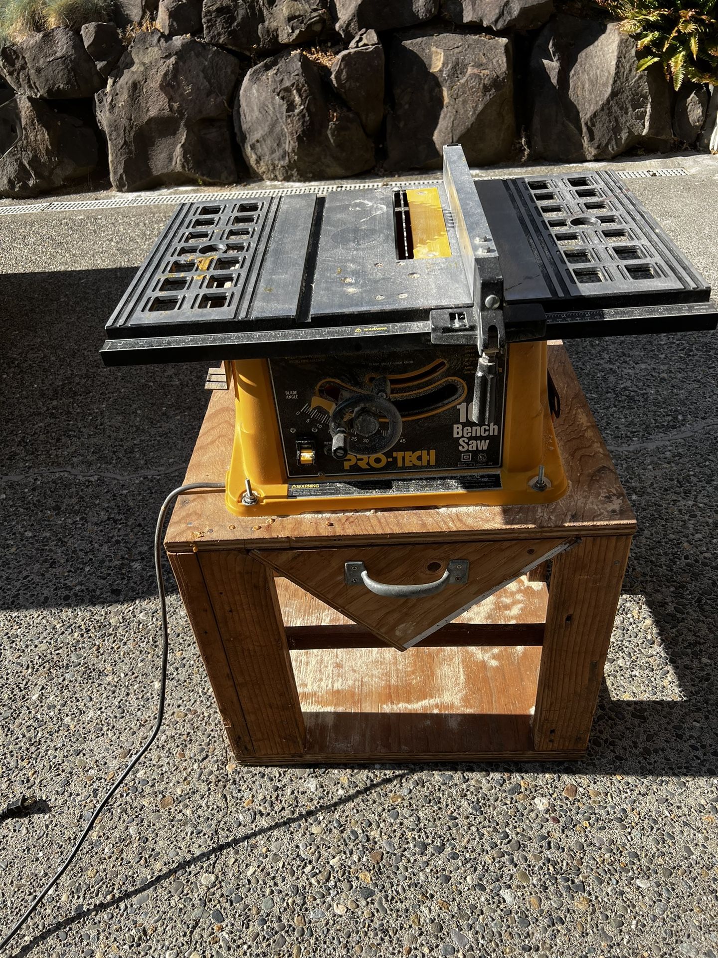 Pro-tech Table Saw