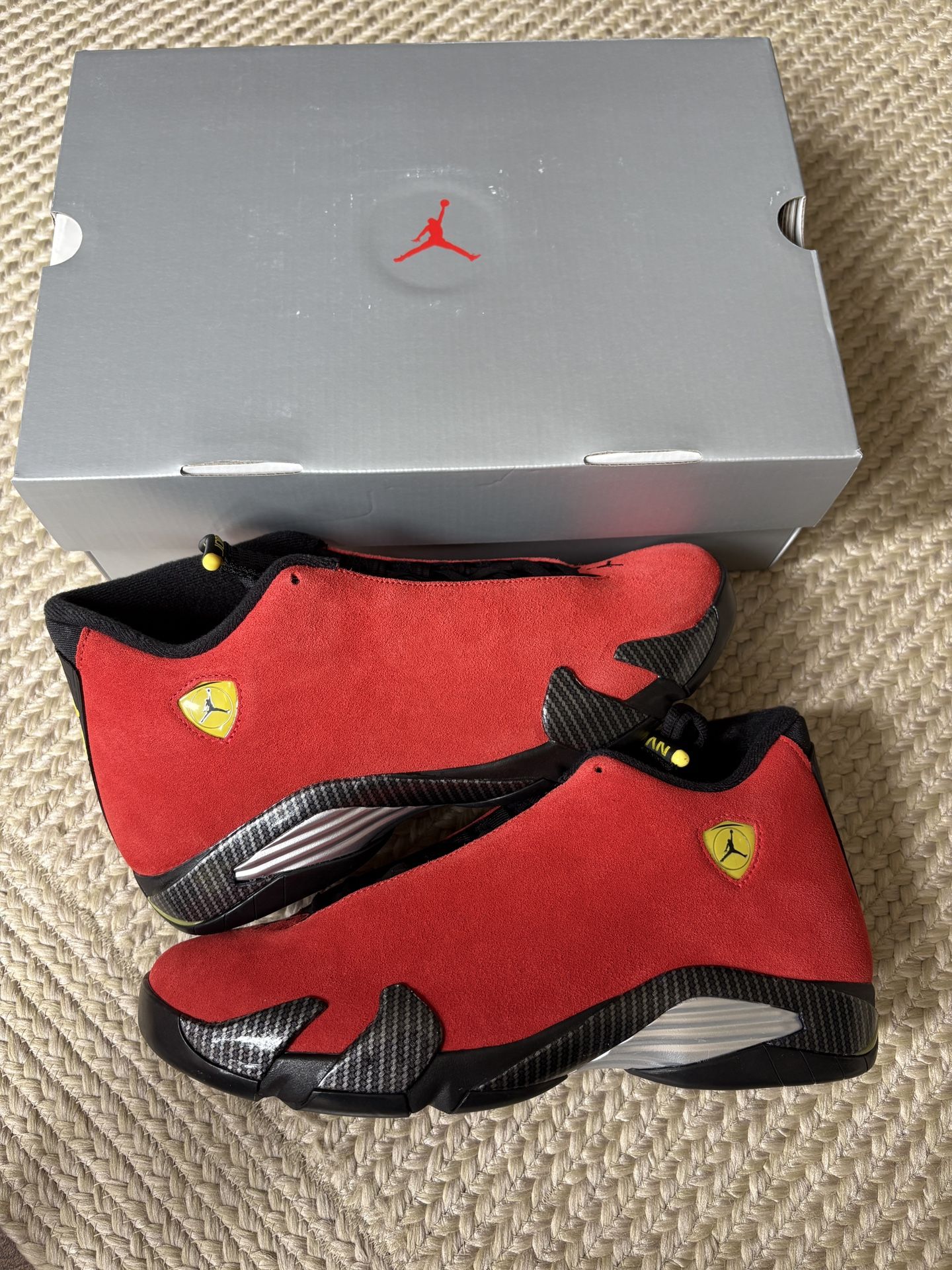 Jordan 14 Ferrari Red Size 10,12,13