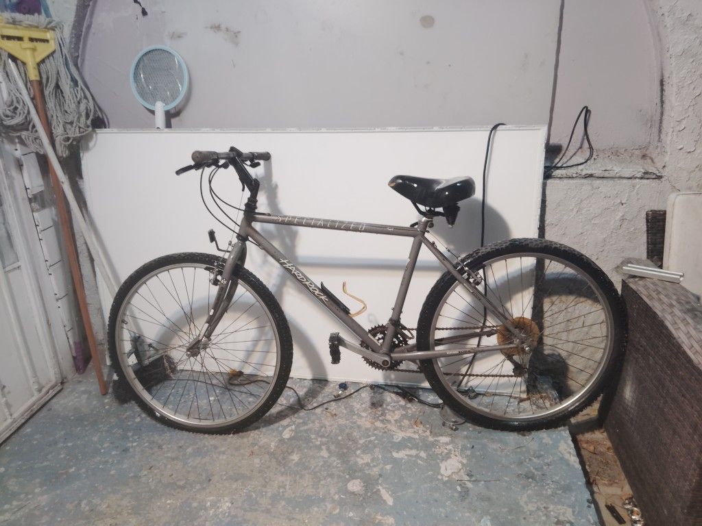 Specialized Hardrock Bike