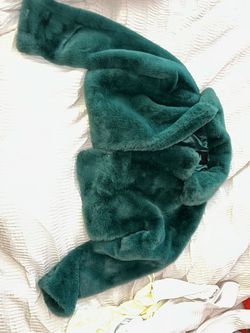 Women’s Green Cropped Fur Jacket