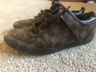 LV Size 35 1/2