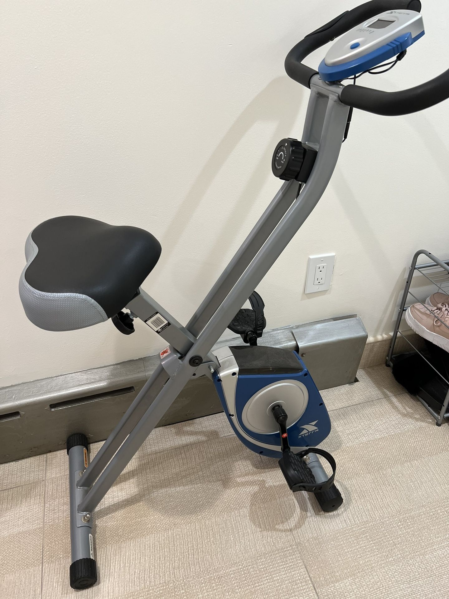 XTERRA Fitness Folding Exercise Bike