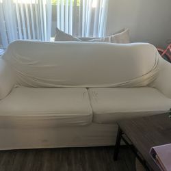 Couch (sofa)