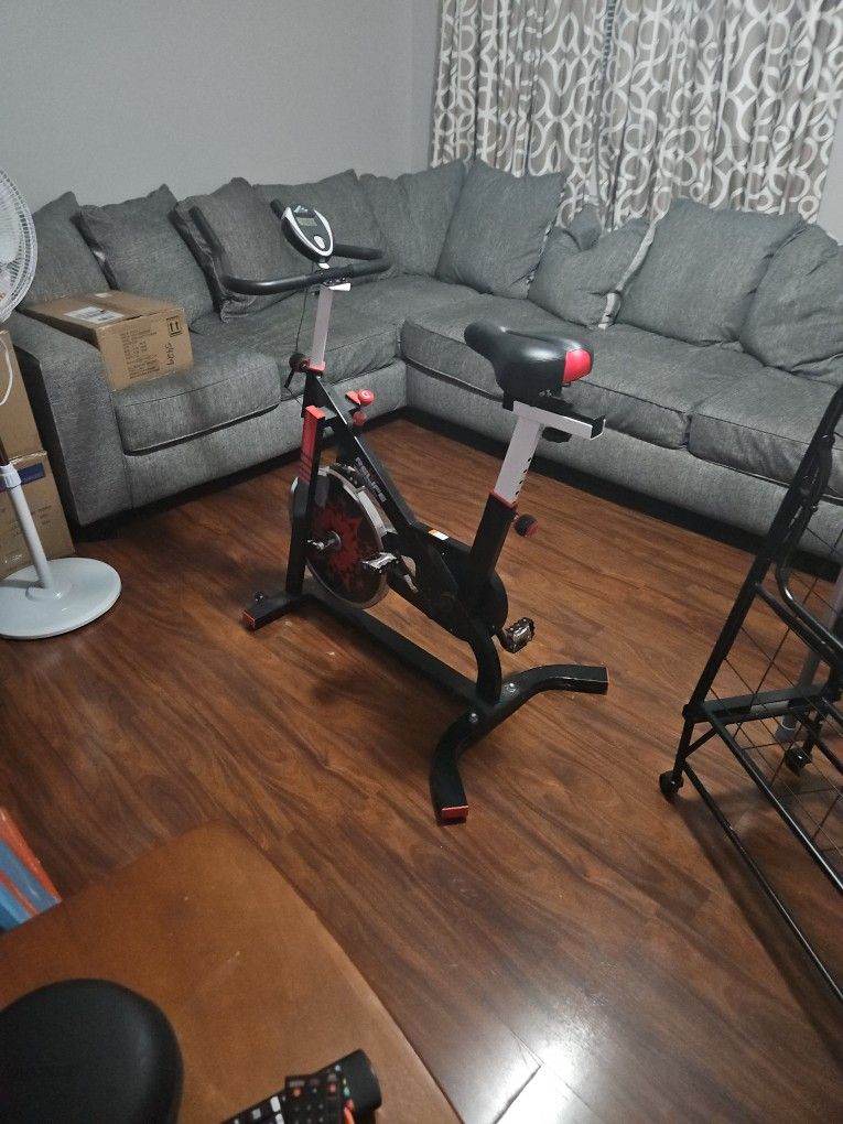 Relife Stationary Bike