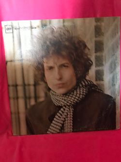 Blonde On Blonde
