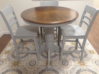 Dining set