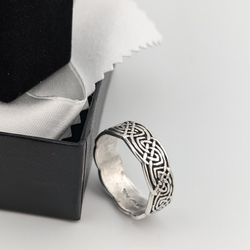925 Sterling Silver Ring SIZE 11.5