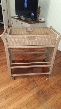 Wicker rolling barcart