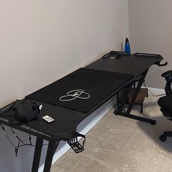 Gaming Desk & Chair