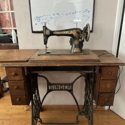 Singer, Sewing Machine