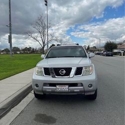 2005 Nissan Pathfinder