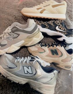 Nike New Balance Sneakers