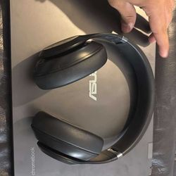 Beats studio Pro wireless Headphones -Black 