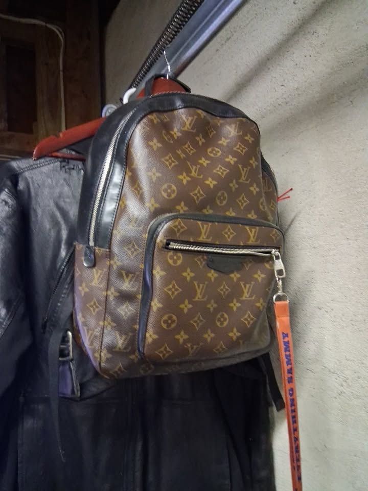 LV Bag