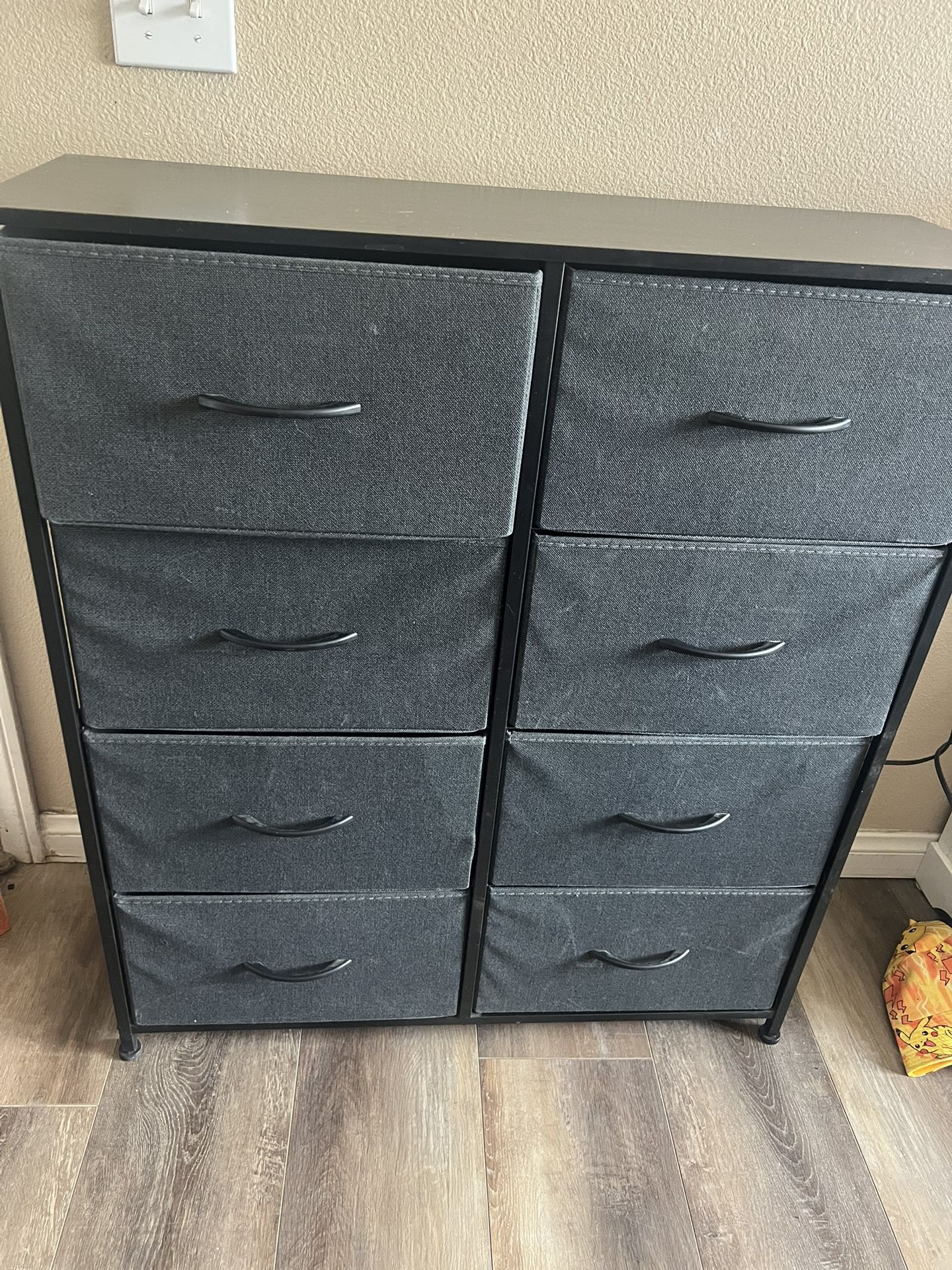 Cajonera En Muy Buenas Condiciones $35 