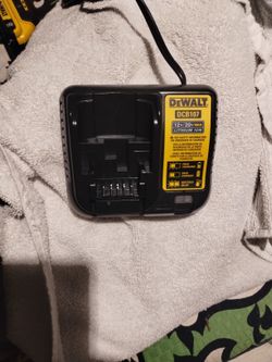 20 Volt DeWalt Battery Charger