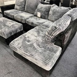 NEW SECTIONAL SOFA WITH OTTOMAN AND FREE DELIVERY
