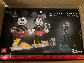 LEGO 43179 Disney Mickey Mouse & Minnie Mouse Buildable Characters