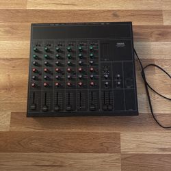Yamaha Vintage Analog Mixer – RM602 – Works / Powers On