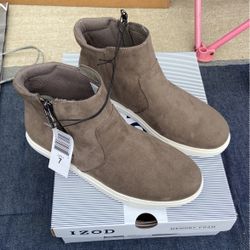 IZOD Ankle Boot Womens Size 7