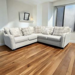 FREE DELIVERY! Ashley Furniture Sectional 