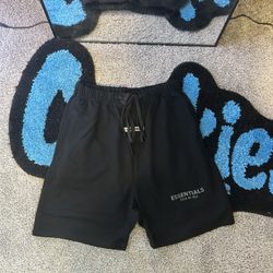 Essentials Fear Of God Shorts 🩳 Size M